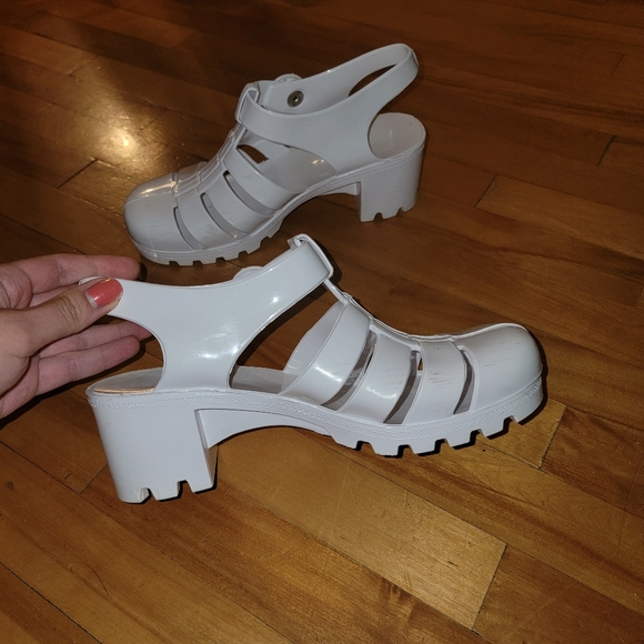 American Apparel Jelly Sandals - Picture 7 of 8